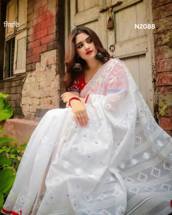 আলাদা ব্লাউজ পিস সহ হাফ সিল্ক শাড়ি-P101