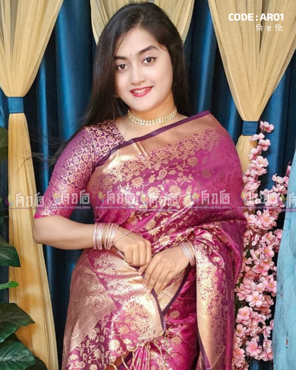 ব্লাউজ পিস সহ প্রিমিয়াম তানাবানা শাড়ি-AR01